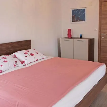 Ferienhaus Monteserpo Pula